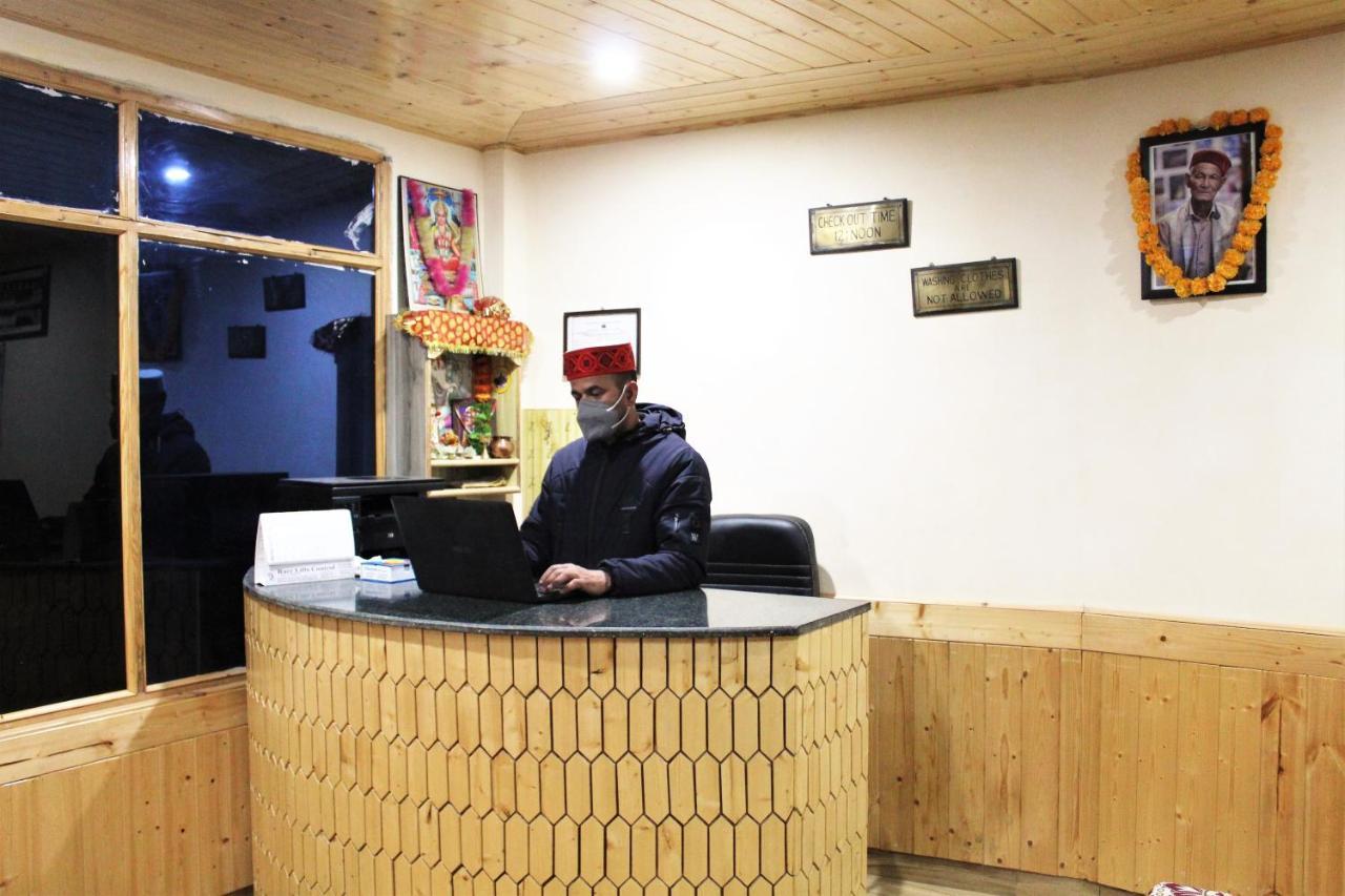 Hotel New Royal Manāli Extérieur photo