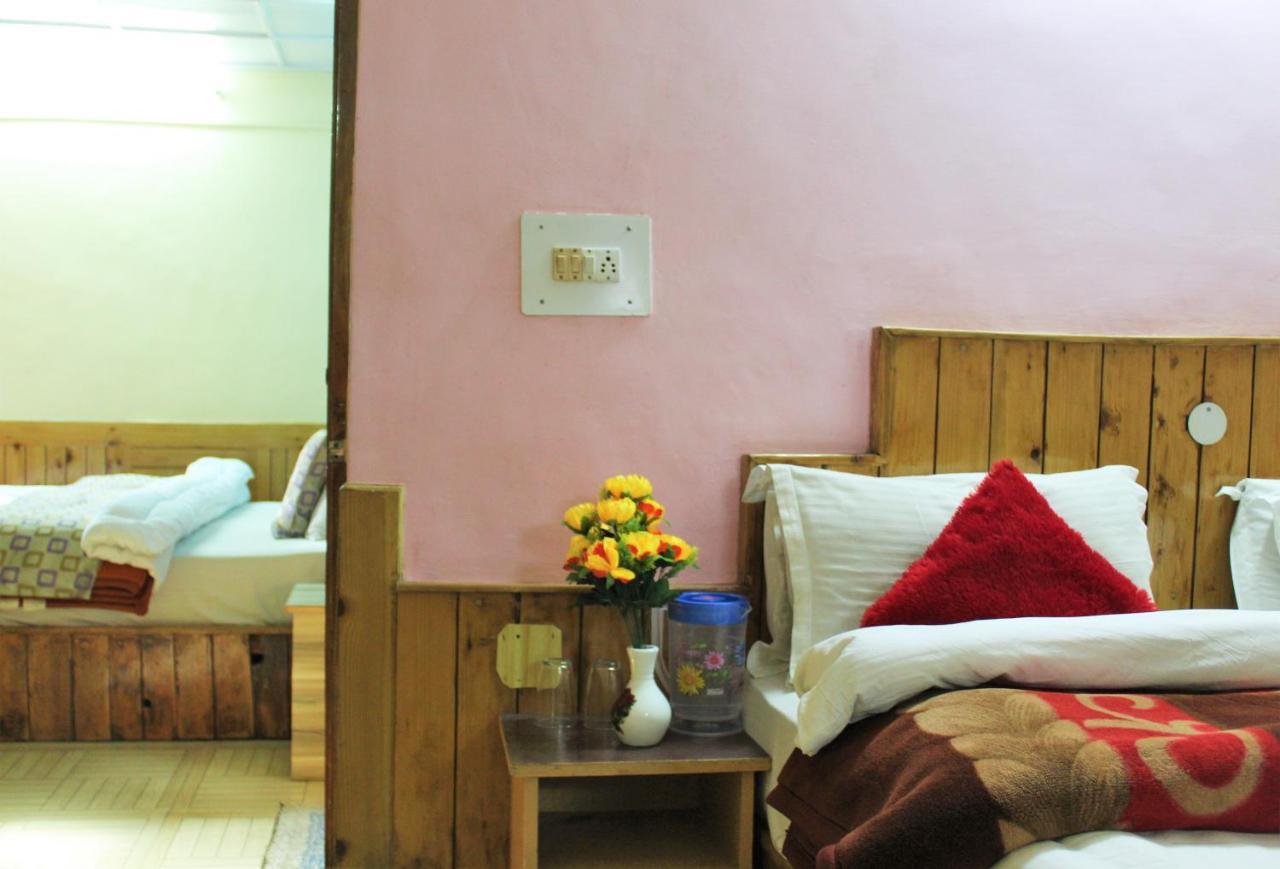 Hotel New Royal Manāli Extérieur photo