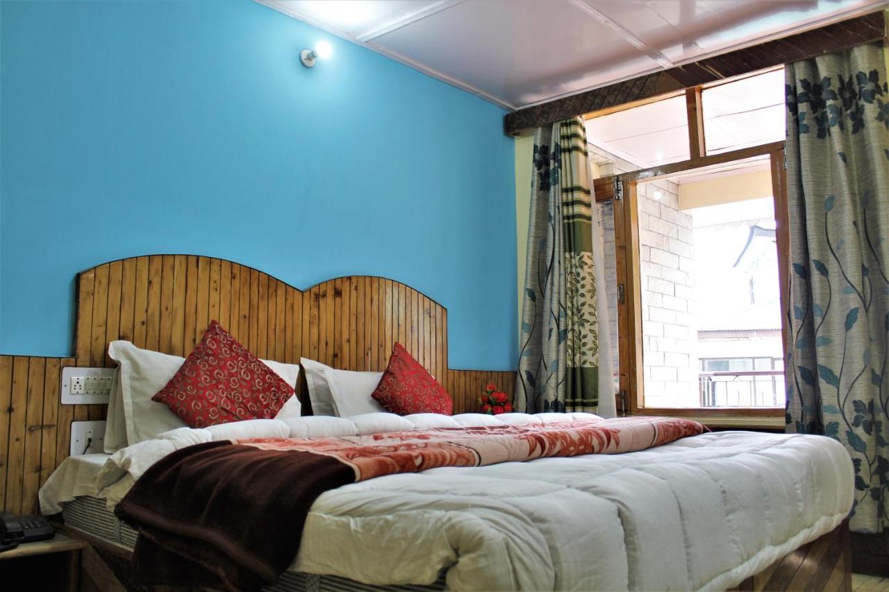 Hotel New Royal Manāli Extérieur photo