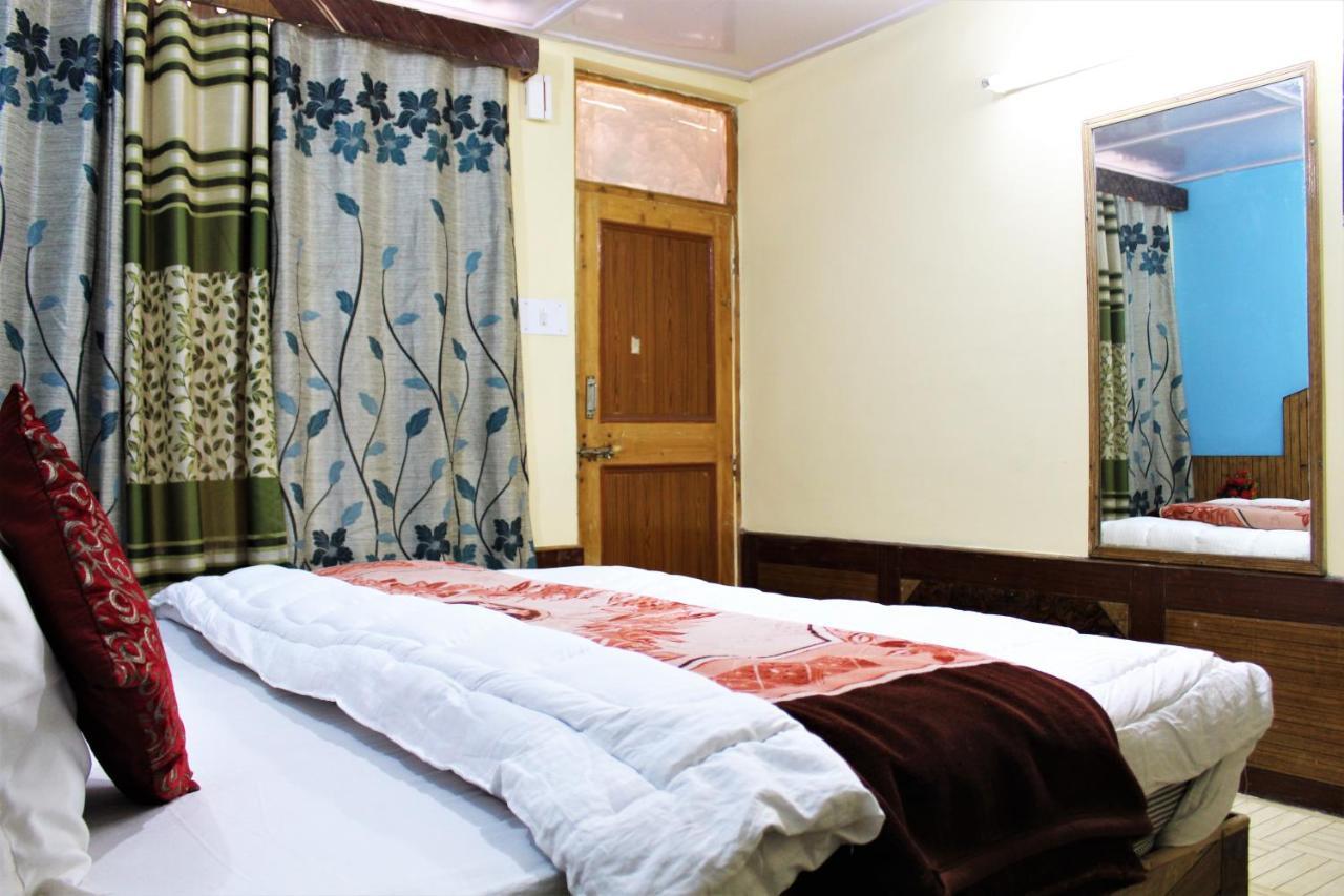 Hotel New Royal Manāli Extérieur photo