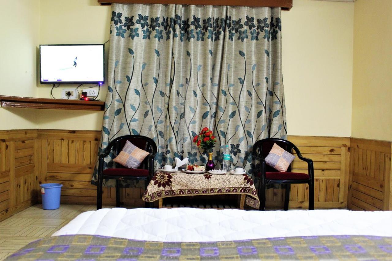 Hotel New Royal Manāli Extérieur photo